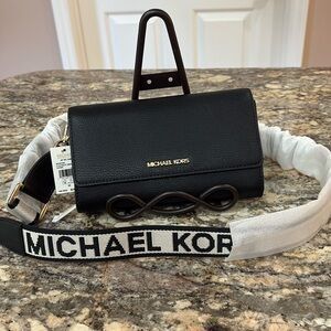 NWT Michael Kors Large Top Zip Wallet Crossbody Bag